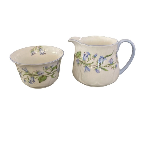 Shelley England Harebell Creamer Sugar Set Bone China Oleander Pattern - Picture 3 of 3